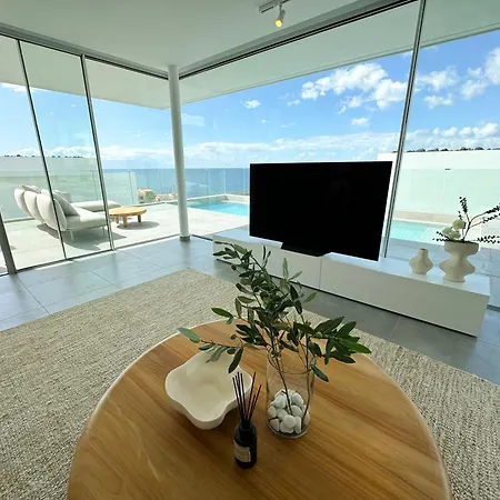 Villa Jan With Heated Pool