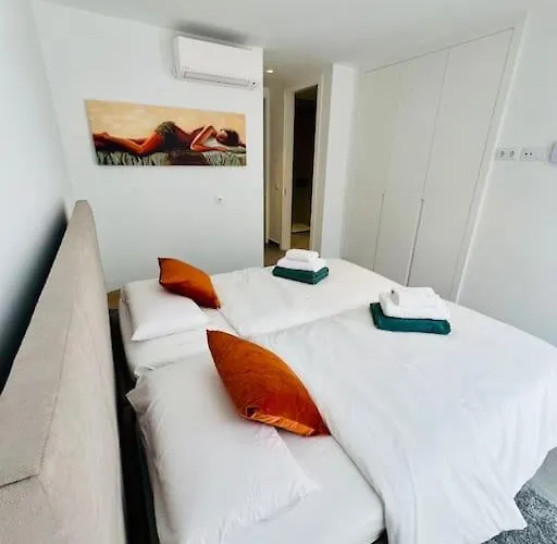 Jan With Heated Pool Villa *