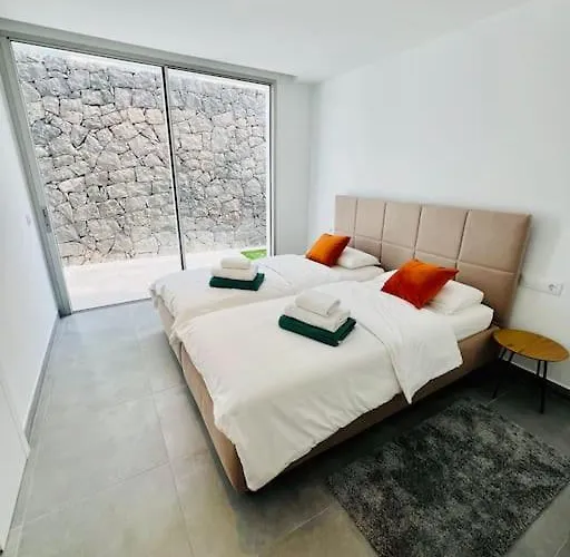 Villa Jan With Heated Pool