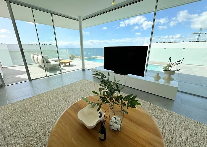 Βίλα Jan With Heated Pool